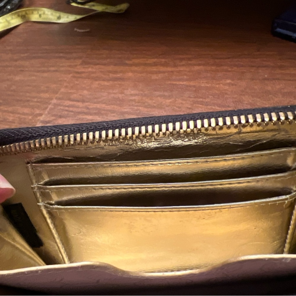 Michael Kors Black Snakeskin Print Leather‎ Zip Around Wallet Wristlet - Picture 4 of 5